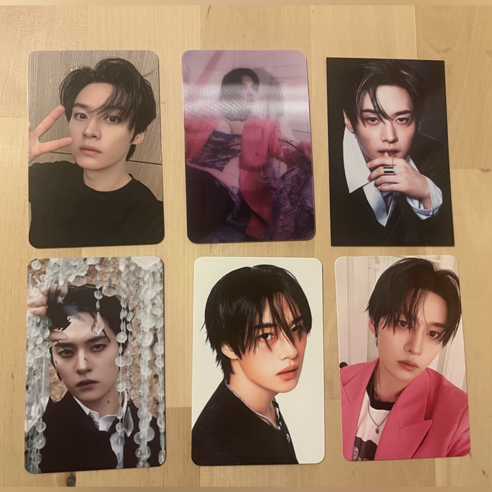 Set of 6 OFFICIAL Lee Know of Stray Kids Photo Cards - Lee Min-ho